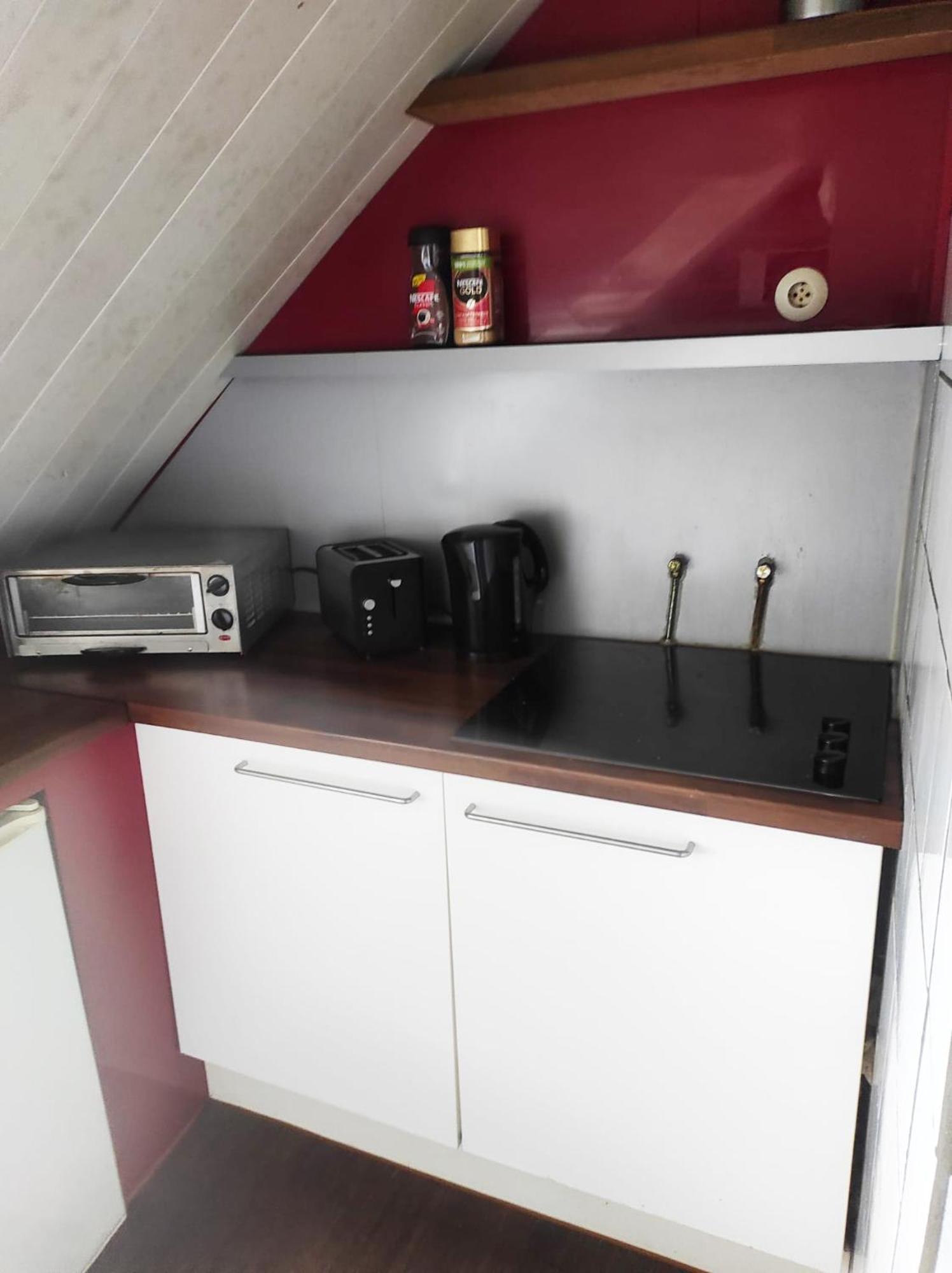 Moderne Studio Apartments Und 120Qm Wohnungen In Oberhausen, Ideal Fuer Geschaeftsreisende Und Monteure Оберхаузен Экстерьер фото