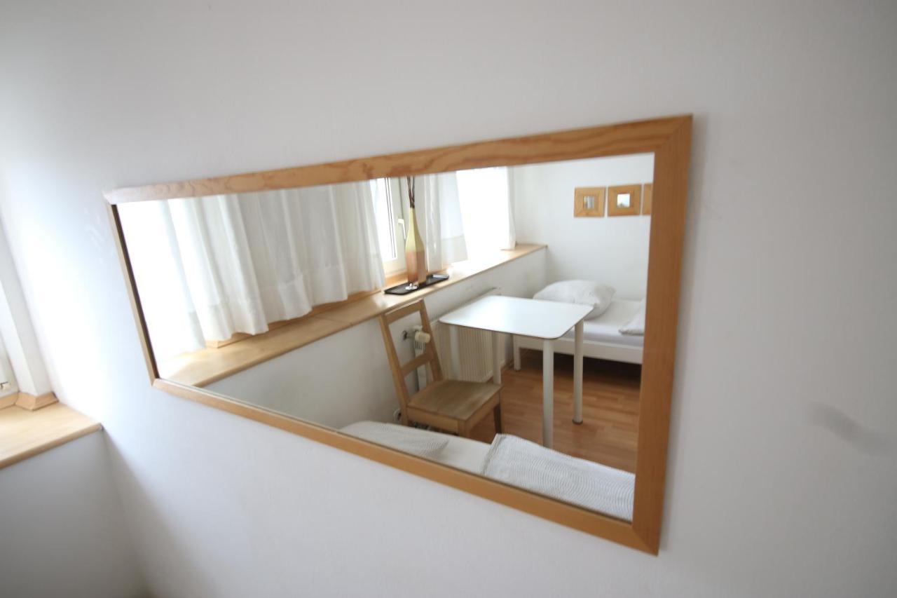 Moderne Studio Apartments Und 120Qm Wohnungen In Oberhausen, Ideal Fuer Geschaeftsreisende Und Monteure Оберхаузен Экстерьер фото